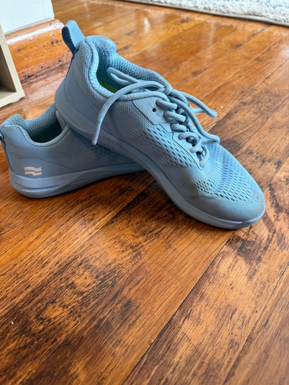 Light Blue Women's Athletic Sneakers with Cushioned Support